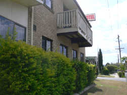 Goomeri Motel - Boonara Rd & McGregor Street Goomeri QLD 4601